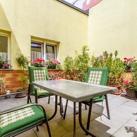 דירה Ferienwohnung Hi2 *